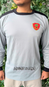 KAOS SATLINMAS BAHAN PE DEKER PANJANG