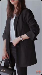 ผ้าผสมโพลีเอสเตอร์ ถูกแขนยาว ซึ่งมีฟองน้ำรองบ่า สีดำ และเป็นสต็อกไทย❌ FF