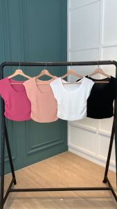 BL20960 U Neck Side Pull Knit Top