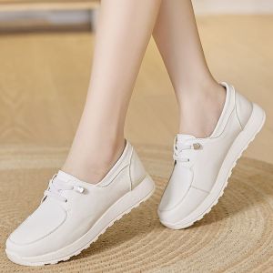 Fashionable and Lightweight Womens Casual Shoes with Flat Sole and Anti Slip 2023 New Versatile Work and Leisure Shoes