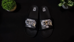 Sandal Slop Pria Wanita Terbaru Sendal Slide Slip On Motif Spion Casual Dewasa Selop Distro Kekinian 37-43