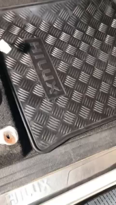 Rubber Mat Carmat Carpet - Toyota Hilux Vigo Hilux Revo Hilux Rogue 4x4 - 1SET / 3PCS