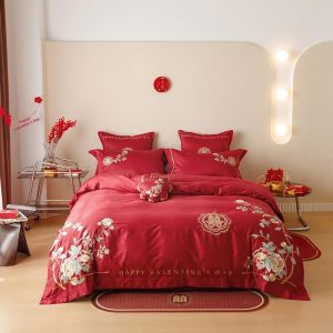 New Chinese Luxury Red Wedding Cotton Bedding Set