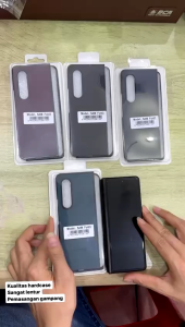 Case Leather Logo Samsung Series Z Flip 3 / Z Flip 4 / Z Flip 5 / Z Fold 1 / Z Fold 2 / Z Fold 3 / Z Fold 4 / Z Fold 5 / Z Fold 6 / Z Fold 7 Case Leather