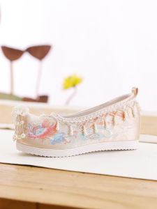 Bridal Xiuhe Wedding Shoes Chinese Style Hidden Heel Shoes for Han Chinese Clothing Womens Ancient Costume Tassel Embroidered Shoes Matching Horse-Face Skirt Shoes
