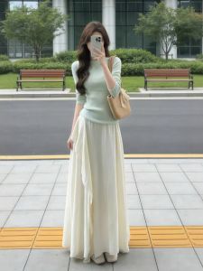 CHANGTONG | Age-reducing Gentle Stylish Knitted Top Skirt Set Autumn