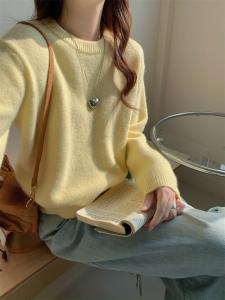Áo Len Dệt Kim Ngắn Màu Vàng Vịt Cổ Tròn Dày Dặn Cho Nữ Phong Cách Hàn Quốc Rộng Rãi Thoải Mái Thường Ngày Mùa Thu