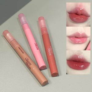 ลิปกลอสเซรั่มบำรุงริมฝีปาก Pinkyfocus - เนื้อเจลบางเบา ให้ลุคกระจกใสฉ่ำวาว ช่วยให้ริมฝีปากอวบอิ่มและชุ่มชื้น