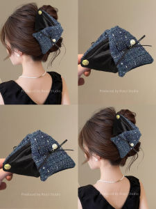 Elegant Triangular Shark Clip Womens Fashion Butterfly Knot Korean Style Hair Accessories Vintage Inspired Crafted Details