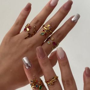 Stainless Steel Exquisite Luxury Crystal Rings For Women Gold Plated Colorful Zircon Chic Leaf Finger Ring Party Wedding Jewelry