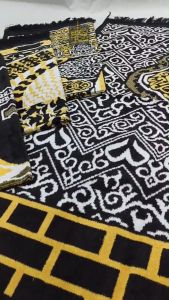 Sajadah MIDI & Impor Turki: Pilihan Terbaik untuk Shalat