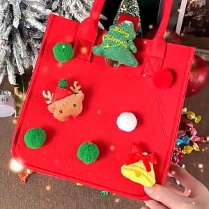 Christmas Subject Felt Tote Bag Cute Handbag Large Reusable Christmas Candy Apple Bag Santa Claus Elk Doll Decoration