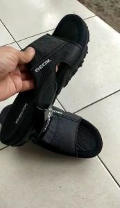 SANDAL GEOX HITAM PREMIUM KUALITAS