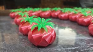 เหรียญโปรยทาน มะเขือเทศ สินค้าตัวเปล่า 50 ชิ้น 120 บาท สินค้ามีพร้อมส่ง