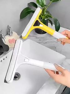 แปรงทำความสะอาดกระจก มาพร้อมหัวฉีดสเปรย์ ชุดอุปกรณ์ทำความสะอาด3in1 ไม้รีดน้ำที่กระจก เช็ดกระจกและพื้นผิวต่าง ๆ