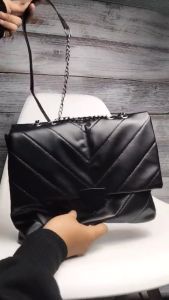 Azzah Slingbag Tas Selempang Terbaru 2023