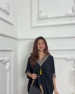 Dress Kaftan Humaira Crinkle Jumbo - Baju Kaftan Wanita Lebaran Mewah - Gamis Kaftan Humaira Crinkle Renda Premium