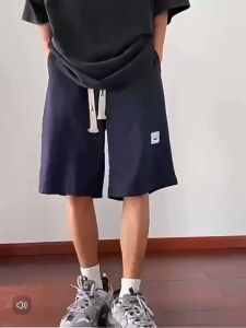 กางเกงขาสั้น กางเกงบาสเก็ตบอลชายหาดอินเทรนด์สำหรับผู้ชาย กางเกงลำลองทรงหลวมและอเนกประสงค์ขนาดใหญ่ ผ้าวาฟเฟิล