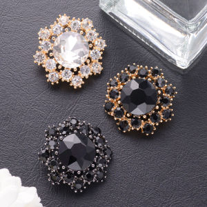 4pcs High End ดอกไม้ Rhinestone ปุ่มโลหะสําหรับเสื้อขนสัตว์เสื้อสเวตเตอร์ถักชุดแฟชั่นตกแต่งปุ่มอุปกรณ์เสริม