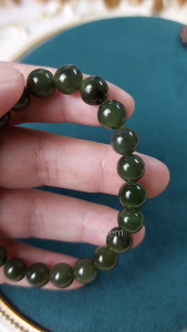 Vòng tay đá Ngọc Bích Nephrite tự nhiên xanh đậm size hạt 7.9 - 8.3 li không kén mệnh | Hoa Minh Gem