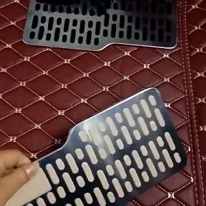 Auto Foot Rest Pedal Plate Floor Carpet Mats Non-slip Stainless Heel Pad for Truck Suv Car Repair Protective Foot Mat
