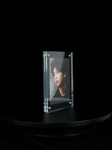 Acrylic strong photo frame used for photo decoration organic glass stage card photo frame high transparency stage card