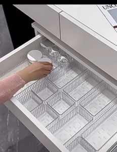 Contemporary style acrylic drawer organizer set  轻奢亚克力抽屉分格盘4件套