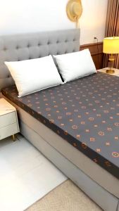 Bed Protector Waterproof Mattress Protector Bed Foam Cover Fitted Bedsheet Waterproof Foam Mattress Cover With Zipper Single Double Full Queen King Sizes Cover Bedsheet Protector