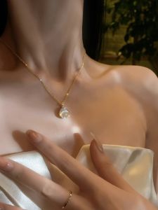 สร้อยคอจี้ตาแมว STANDii Handmade สร้อยคอโซ่กระดูกไหปลาร้าสำหรับผู้หญิง ดีไซน์ไฮเอนด์ เครื่องประดับแฟชั่น