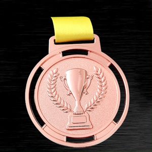 【มาถึง 1-3 วัน】เหรียญคบเพลิง 6.5 ซม. ของที่ระลึกโลหะผสมสังกะสีรางวัลกีฬารางวัลเหรียญการแข่งขันกีฬา