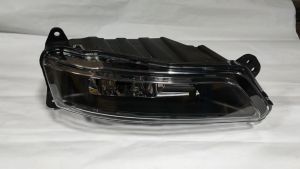 J106S25 FOG LAMP MAN TGS 20YR LORRY TRUCK