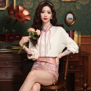 เสื้อเชิ้ตผ้าชีฟองปักลายสไตล์จีนใหม่สำหรับผู้หญิง ฤดูใบไม้ร่วง 2025 เสื้อเชิ้ตแขนยาวทรงหลวมๆ สไตล์จีนโบราณ