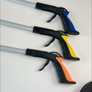 Foldable Gripper Extender Hand Tools Litter Reachers Pickers Collapsible Garbage Grabber Pick Up Tools