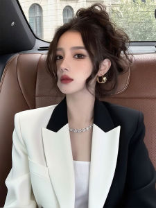 AXU | Áo Blazer Độc Đáo Sang Trọng Màu Đen Trắng
