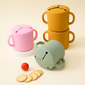 Color Kids 1PCS Silicone Baby Training Snack Cup: A BPA-Free, Portable Feeding Solution