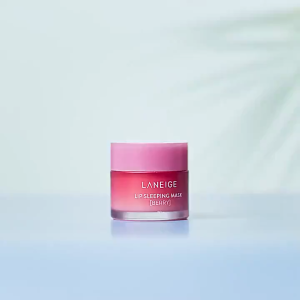 Laneige Berry Lip Reviving Mask 3g 5 Berry Complex + Vitamin C Overnight Intensive Hydration & Gentle Peeling for Chapped Lips Repair