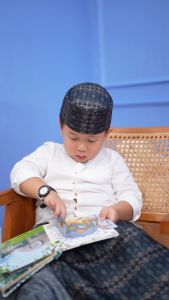 [NEW!] TAZBIYA GIFT SARUNG INSTAN + PECI ANAK LAKI-LAKI MOTIF | SARUNG ANAK INSTAN | SARUNG CELANA ANAK | SARUNG ANAK TK SD UMUR 1-10 TAHUN