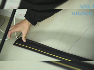 4cm*2m รางไฟ PVC ยางครอบสาย รางเก็บสายไฟ ป้องกันสายไฟ