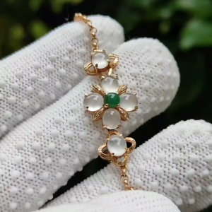 18K Gold & Jadeite Harmony Bracelet – 7 Cabochons with 12 Diamonds Five Elements Balance Certified GD2109H014618(18kp105)