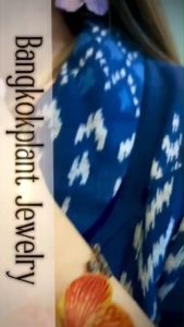 ต่างหู กล้วยไม้ Vanda Orchid ทำจากดอกไม้จริง