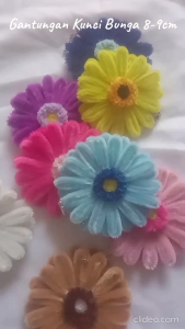 Gantungan Kunci Bunga Lebar Kawat Bulu Keychain Pipe Cleaner Souvenir Best Seller