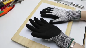 ORIGINAL SARUNG TANGAN ANTI POTONG level 5 ANTI CUT CUT RESISTANT GLOVES SARUNG TANGAN TAHAN PISAU