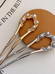 Elegant Pearl Dragon Metal U-Shaped Hairpin High-End Sensation Hair Accessories for Bun Hairstyling Traditional Chinese Style