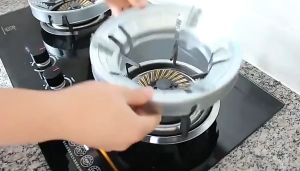 ที่บังลมเตาแก๊ส ฝาครอบหัวเตาแก๊ส ฝาครอบเตาแก๊ส บังลมเตาแก๊ส ฝาครอบบังลม จานรองหม้อและบังลม ขาตั้งหม้อ ที่ครอบเตาแก๊ส กันลม ร้อนเร็ว