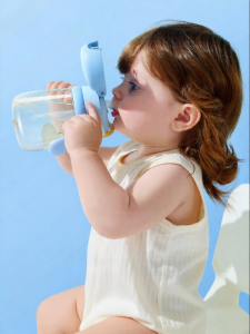 Usbettas | Drinking Straw Baby Bottle for Toddlers