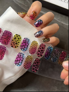 สติ๊กเกอร์ตกแต่งเล็บ UV ลายเสือดาวสีสันสดใส ลายดาว ลายสีสันสดใส ลายสุดเท่ สำหรับผู้หญิง วัยรุ่น สไตล์หวาน วันพีซ