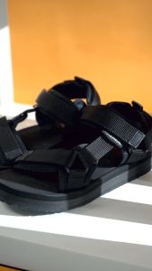NAZREAL Sandal Gunung Anak Trendy Terbaru Lucius Black