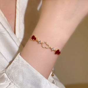 New Chinese-style zircon gourd spliced bracelet niche light luxury high-end feel commuter new versatile hand accessory