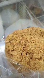 500g ข่าป่น (500g ข่าสดป่นหมักเกลือ) และ 1kg ข่าป่น (1kg ข่าสดป่นหมักเกลือ) - ช่วยดับกลิ่นคาว นำไปยำเกี่ยมฉ่าย ยำกานาฉ่าย