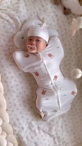 Nhộng Chũn Cho Bé Ngủ Ngon UNBEE Chống Giật Mình Mẫu Mới 2023 Chất Liệu Vải Sợi Gỗ Rayon Bozip Hàn Mềm Mại Co Giãn Đàn Hồi